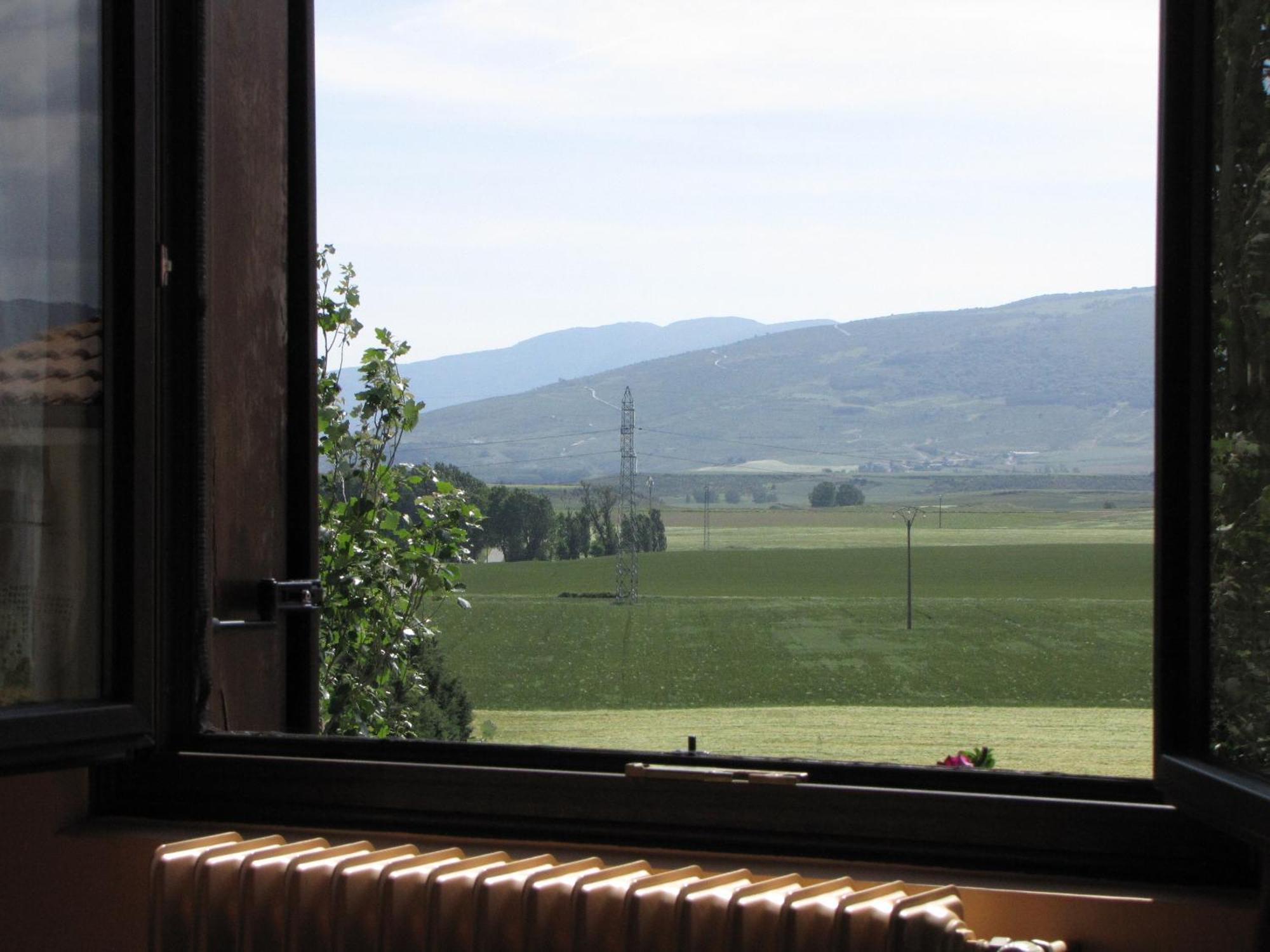 Hostal Rural Huartearena Iza 외부 사진