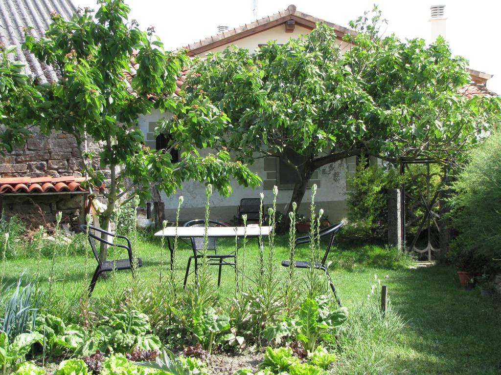 Hostal Rural Huartearena Iza 외부 사진